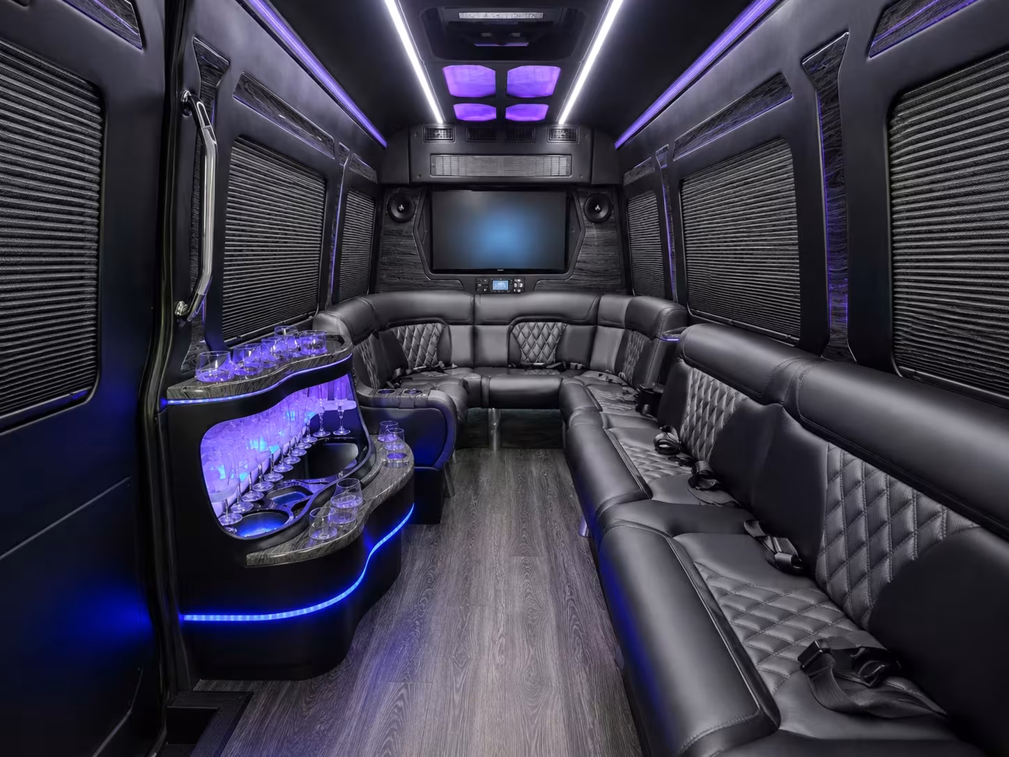 construction and worksite shuttle buses in lexington