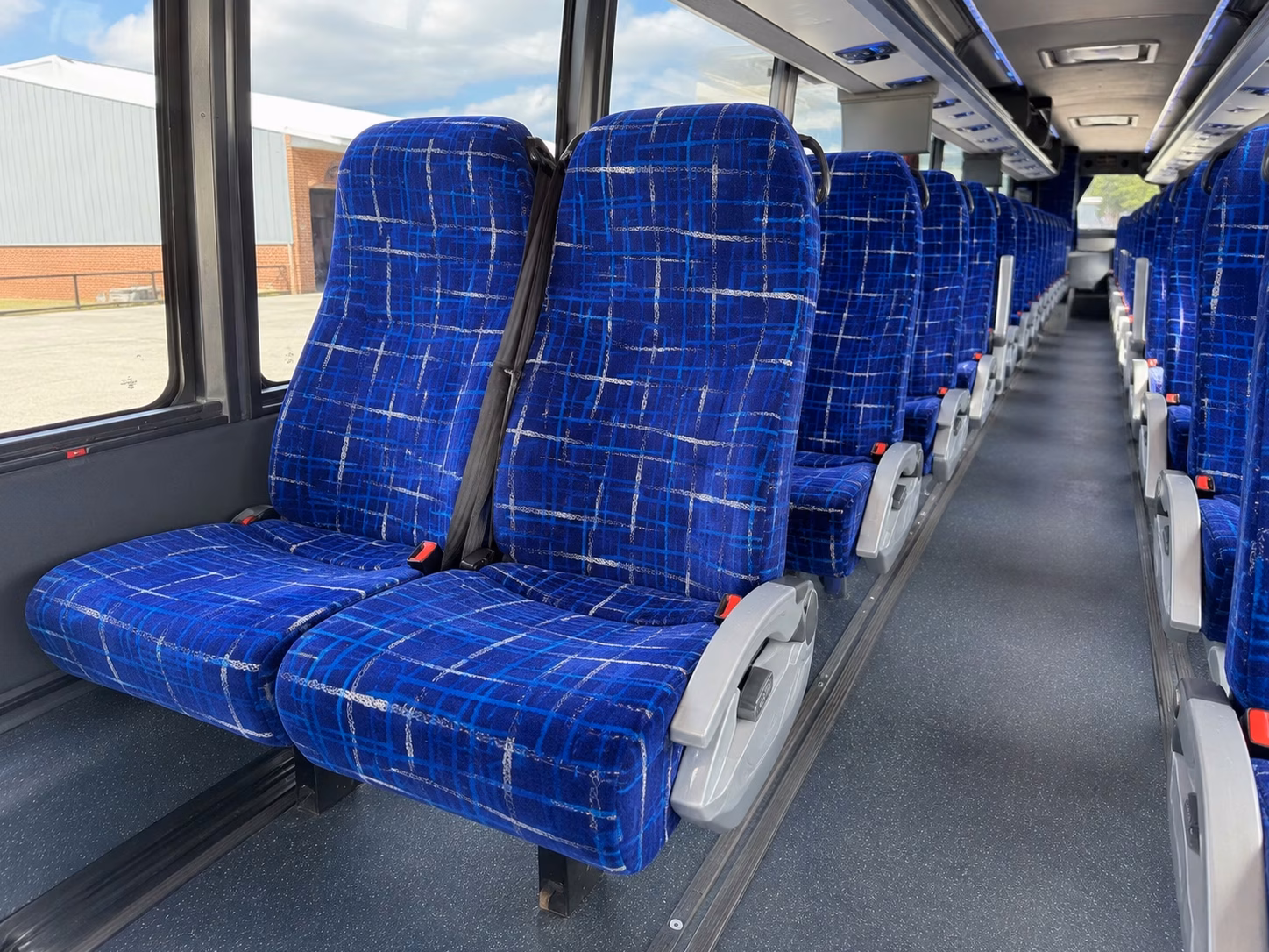 how your bus type changes charter bus prices in lexington kentucky