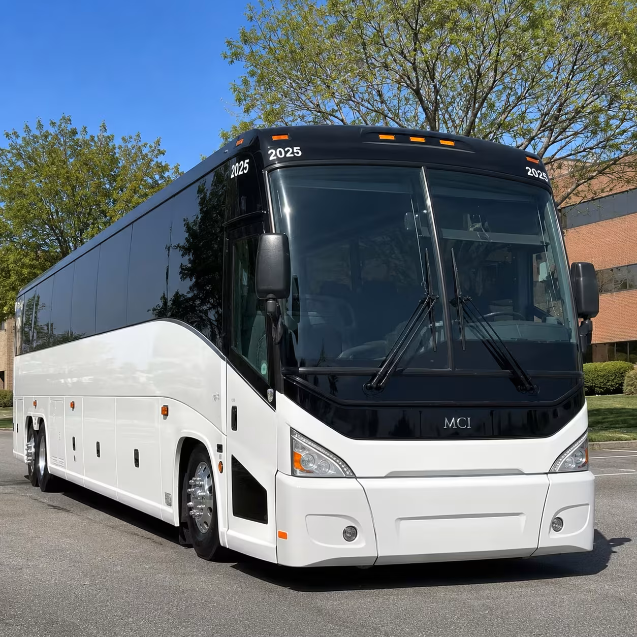 manchester music hall concert shuttle buses in lexington